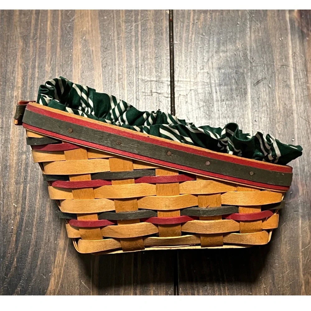 Longaberger Handwoven Small Slanted Basket Red Green Accents Liner & Protector